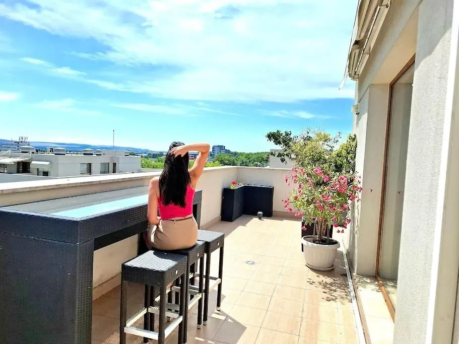 Spacious Prestige Penthouse Varna
