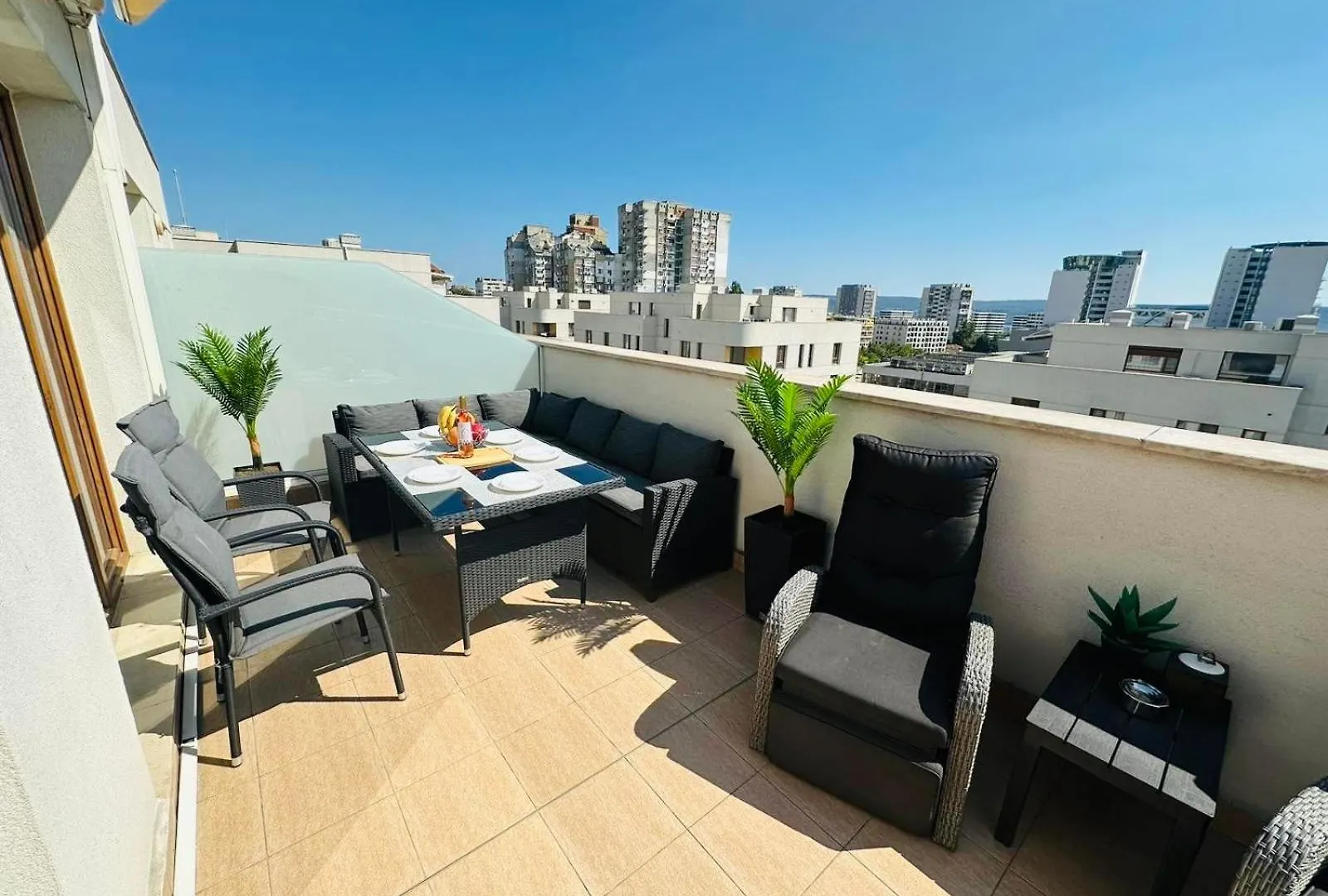 Apartment Spacious Prestige Penthouse Varna